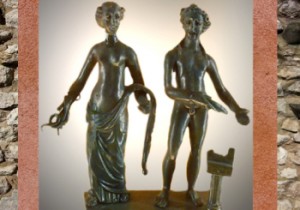 Sirona, déesse gauloise, et Apollon, bronze, IIe siècle apjc, Gaule Romaine, Dijon, Bourgogne, France
